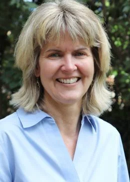 A photo of the summary author, Janelle Larson.