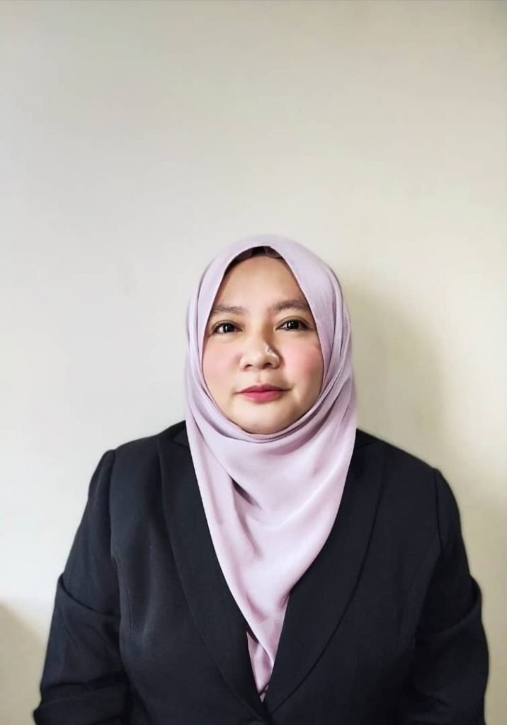 A photo of the summary author, Noor Dzuhaidah Osman.